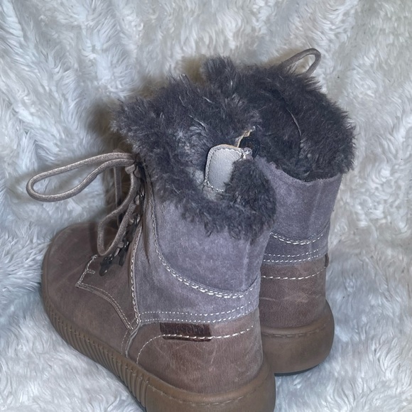 Josef Seibel Marren Women's Faux Fur Lace-Up Winter Boots size 6.5 - Picture 3 of 8